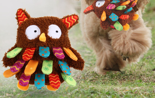 Närimiseks mõeldud pehme koeramänguasi