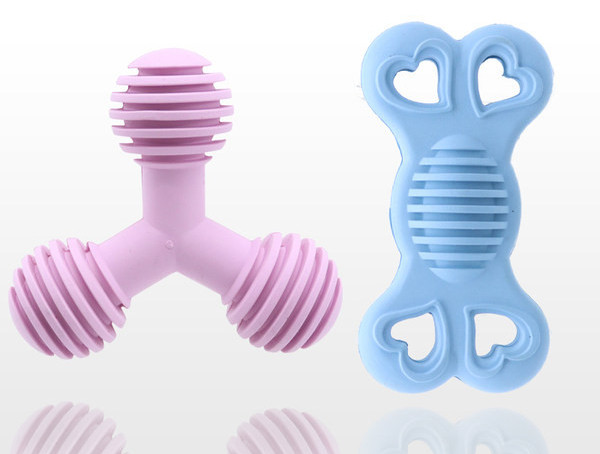 Kummist mänguasi koertele