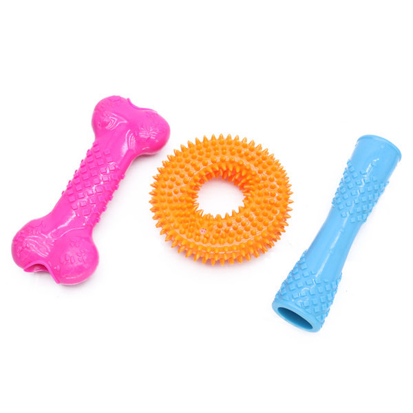 Koera kummist mänguasi kolm mudelit