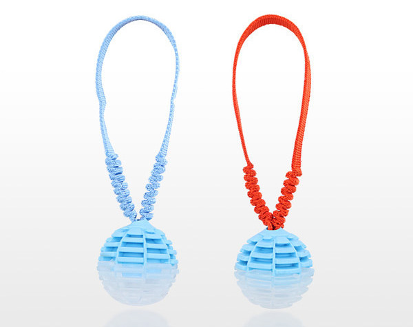 Koera mänguasi palliga