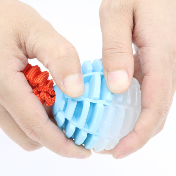 Koera mänguasi palliga