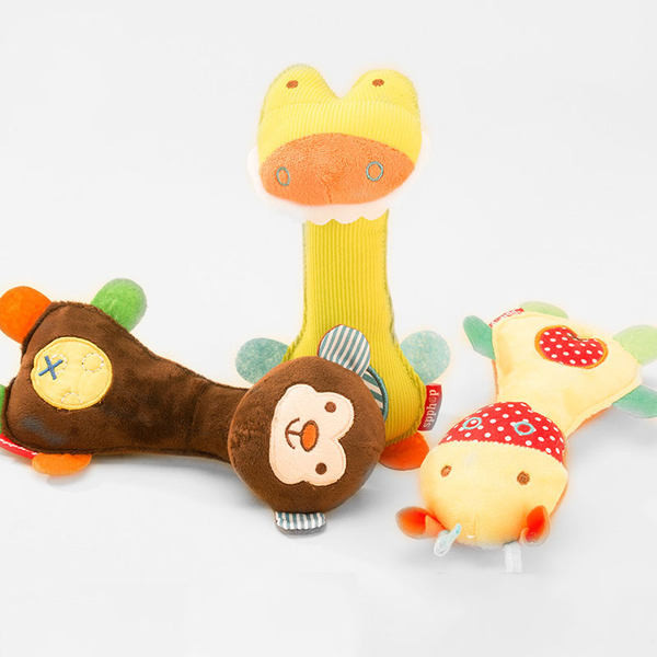 Plišana igračka u obliku životinja pogodna za pse