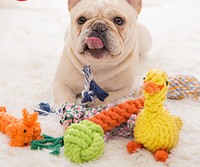 Jucărie textilă pentru câini sub formă de animale