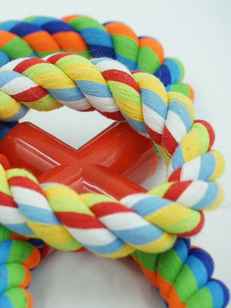 Frânghie colorată pentru a juca animale de companie