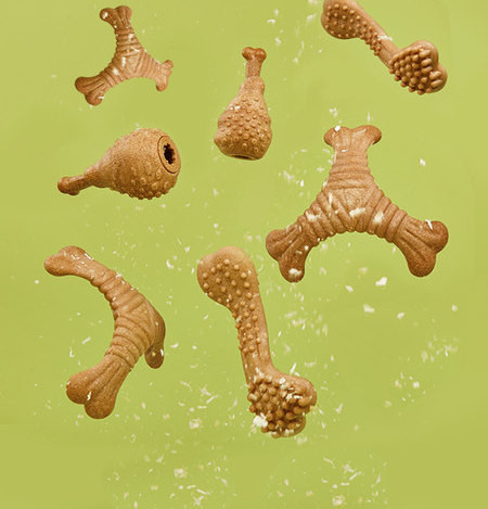 Kummist koerte luukujuline mänguasi