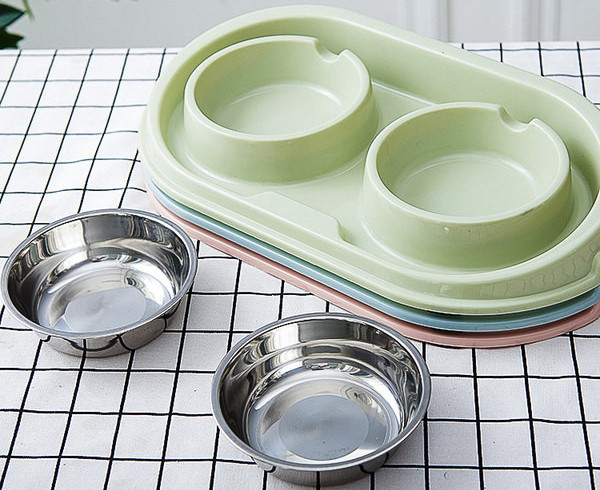 Διπλό μπολ με τροφή για σκύλους