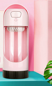 Φορητός διανομέας νερού για σκύλους