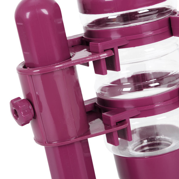 Veeautomaat ja koeratoidukauss