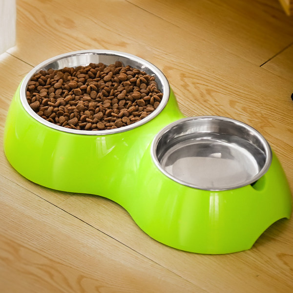 Bol de hrănire pentru câini din plastic