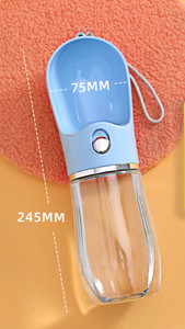 Dozator de apă potrivit pentru utilizare în aer liber