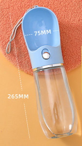 Dozator de apă potrivit pentru utilizare în aer liber