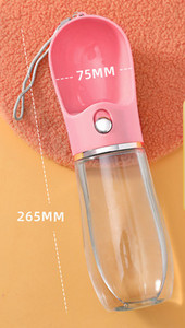 Dozator de apă potrivit pentru utilizare în aer liber