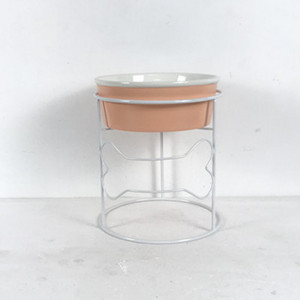 Μεταλλική ποτηροθήκη για κατοικίδια