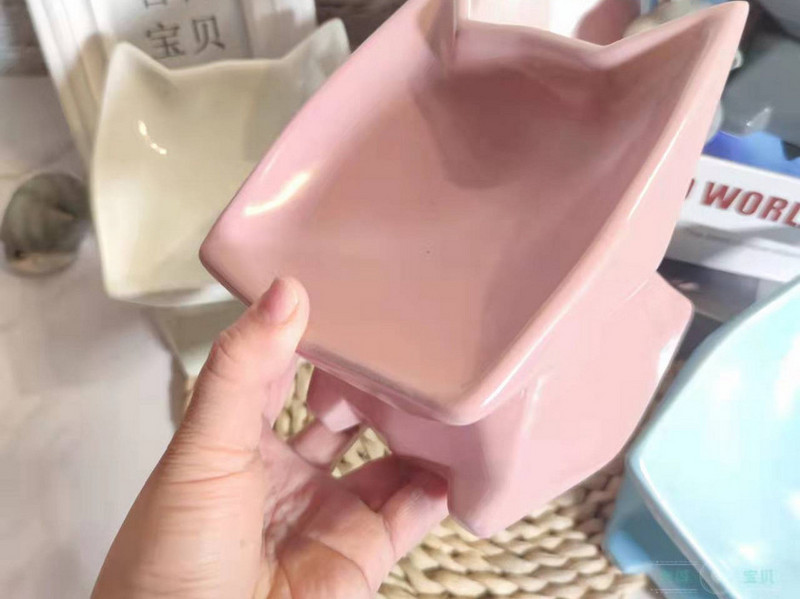 Bol din ceramica pentru animale de companie in diferite modele