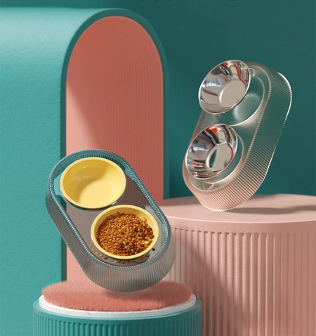 Kahekordne kauss koeratoidu jaoks