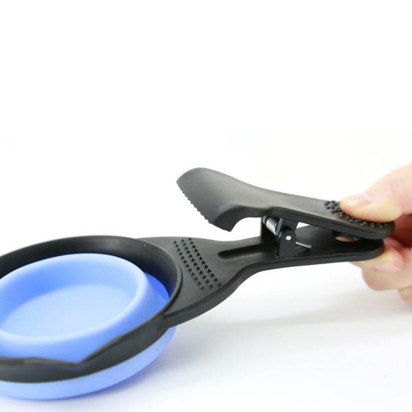 Sklopiva mjerna žličica za hranu za pse