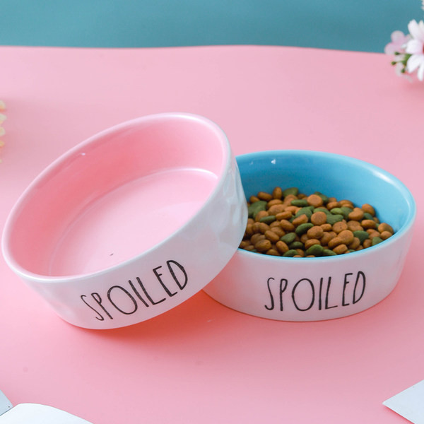 Boluri din ceramică pentru câini cu inscripție