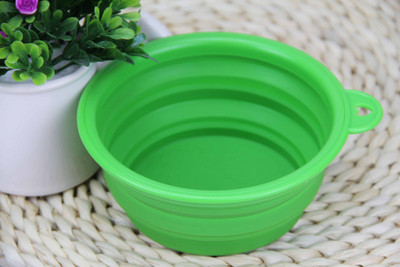 Bol pentru câini pliabil din silicon