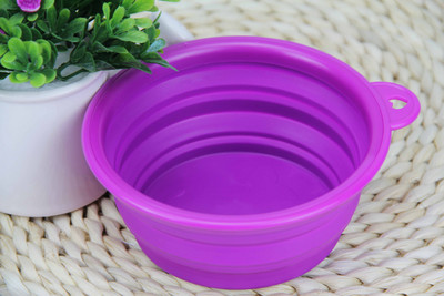 Bol pentru câini pliabil din silicon
