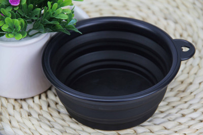 Bol pentru câini pliabil din silicon