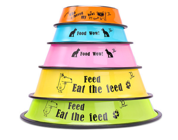 Roostevabast terasest koerakauss kirjaga