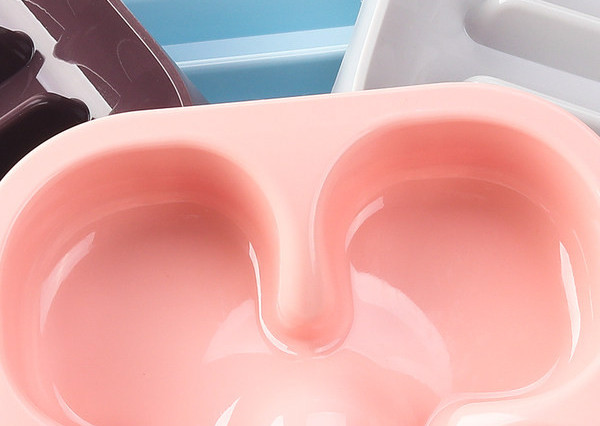 Bol pătrat pentru câini în formă de trifoi cu patru foi