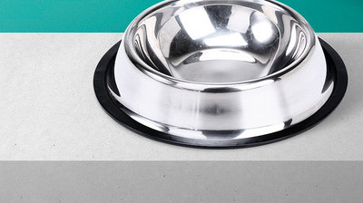 Metalna posuda sa natpisom - za pse