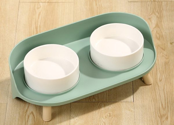 Dvostruka keramička posuda za pse sa stalkom