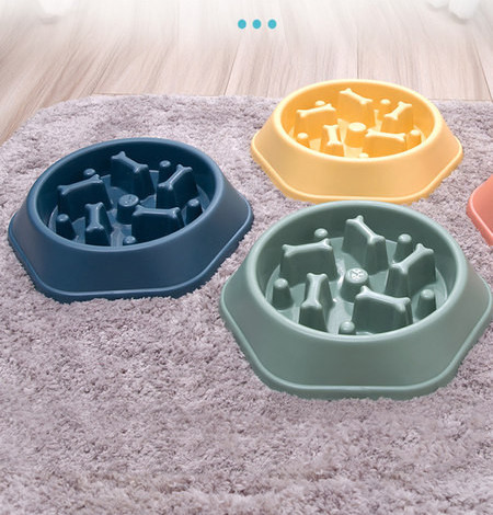 Plastična okrugla posuda za sporo hranjenje - za pse