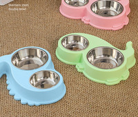 Plastikust kahekordne roostevabast terasest kauss koeratoidu jaoks