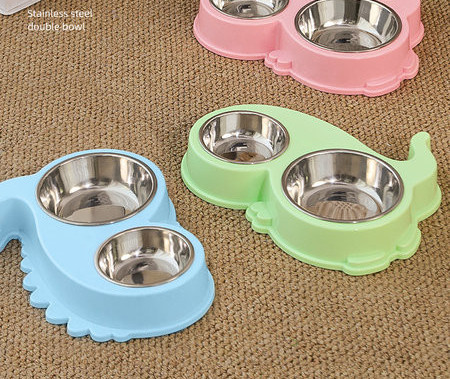 Plastikust kahekordne roostevabast terasest kauss koeratoidu jaoks