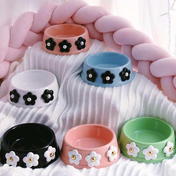 Bol din ceramica pentru caini cu decor floral