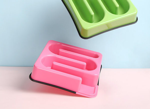 Bol pătrat din plastic pentru câini