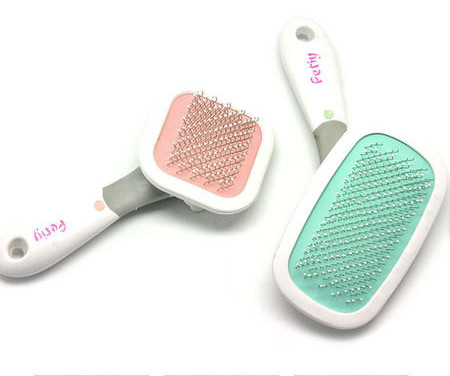 Dviejų dydžių plastikinės šukos šunims