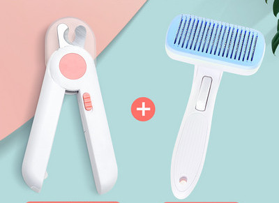 Pintsel koerte kammimiseks, mille funktsioon on lihtne eemaldada liigne karv