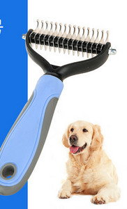 Pieptene pentru pieptănarea animalelor de companie