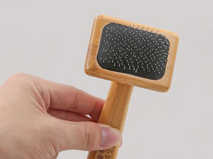 Perie din lemn pentru pieptănarea părului de câine - diferite dimensiuni