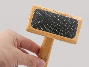 Perie din lemn pentru pieptănarea părului de câine - diferite dimensiuni