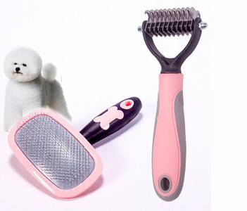 Šepetys negyviems šunų plaukams ir susivėlimams pašalinti