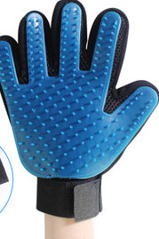 Mănușă de câine pentru pieptănat blană