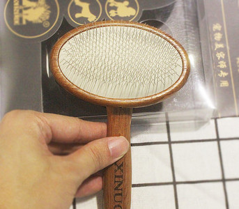 Drveni češalj za češljanje psa - više modela