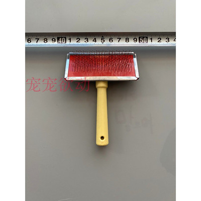 Kamm koertele - erinevad mudelid