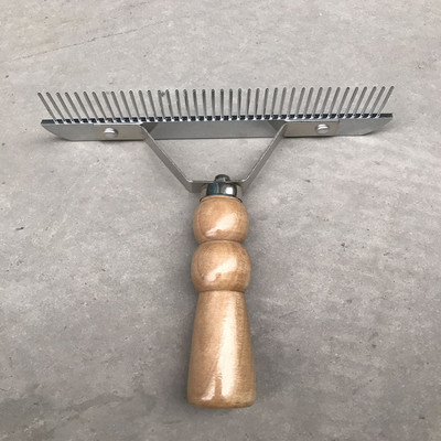 Kamm koertele - erinevad mudelid