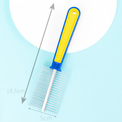 Pieptene pentru pieptănarea părului de câine