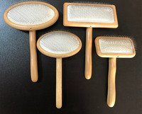 Ξύλινη χτένα για κατοικίδια