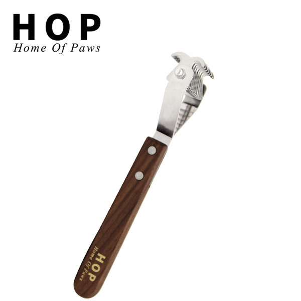 Pieptene pentru curățarea părului mort