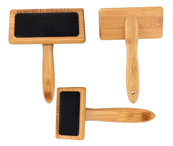 Pieptene de lemn pentru pieptănarea unui câine - trei dimensiuni