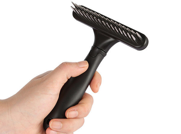 Kaherealine metallilõikuritega koerahari