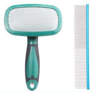 Βούρτσα αποτρίχωσης κατοικίδιων ζώων σε διαφορετικά μοντέλα