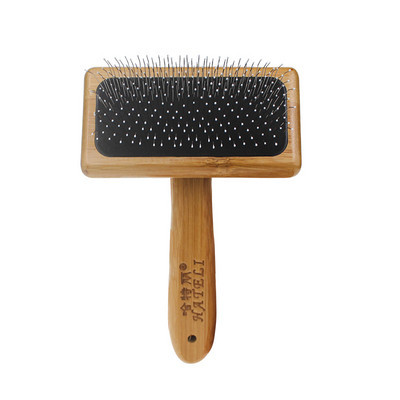 Četka za kućne ljubimce u različitim modelima za uklanjanje dlaka